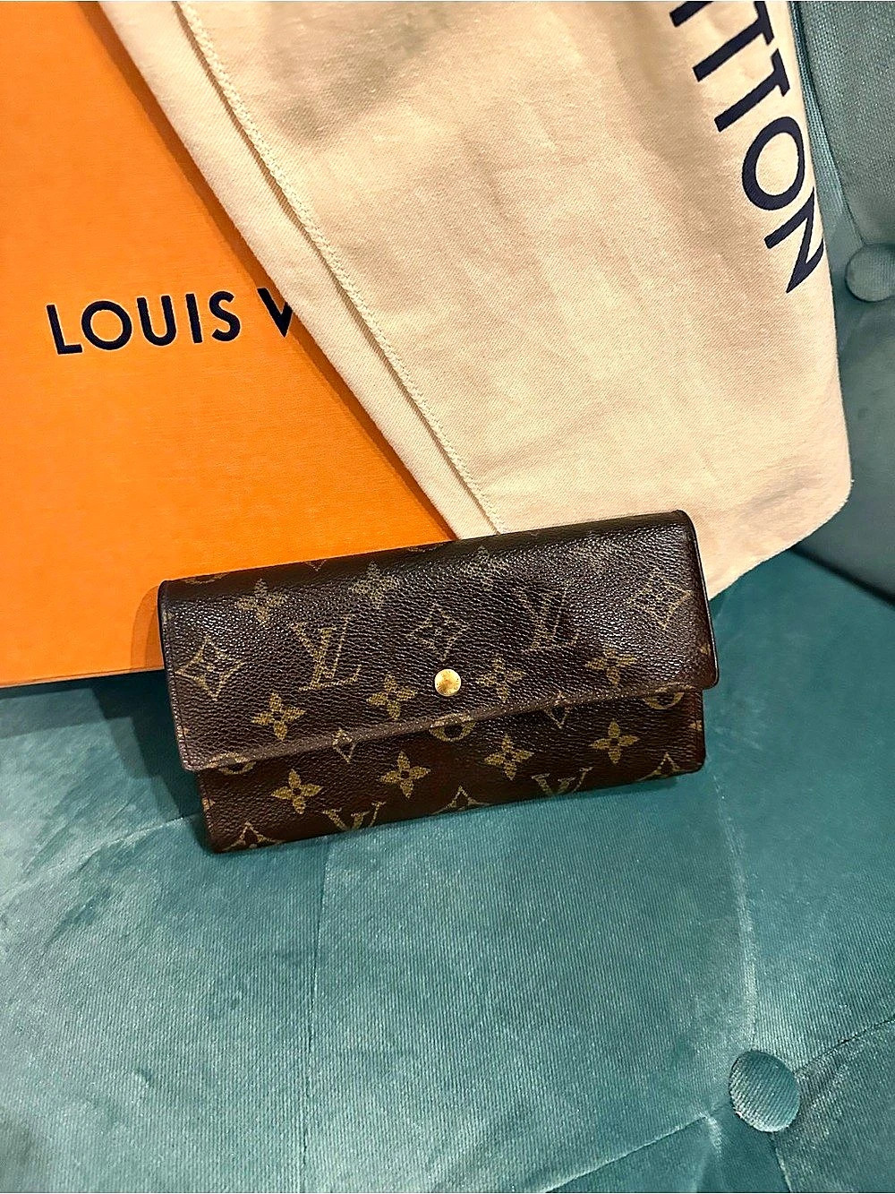 Vintage Louis Vuitton Sarah Wallet Monogram Brown & Gold